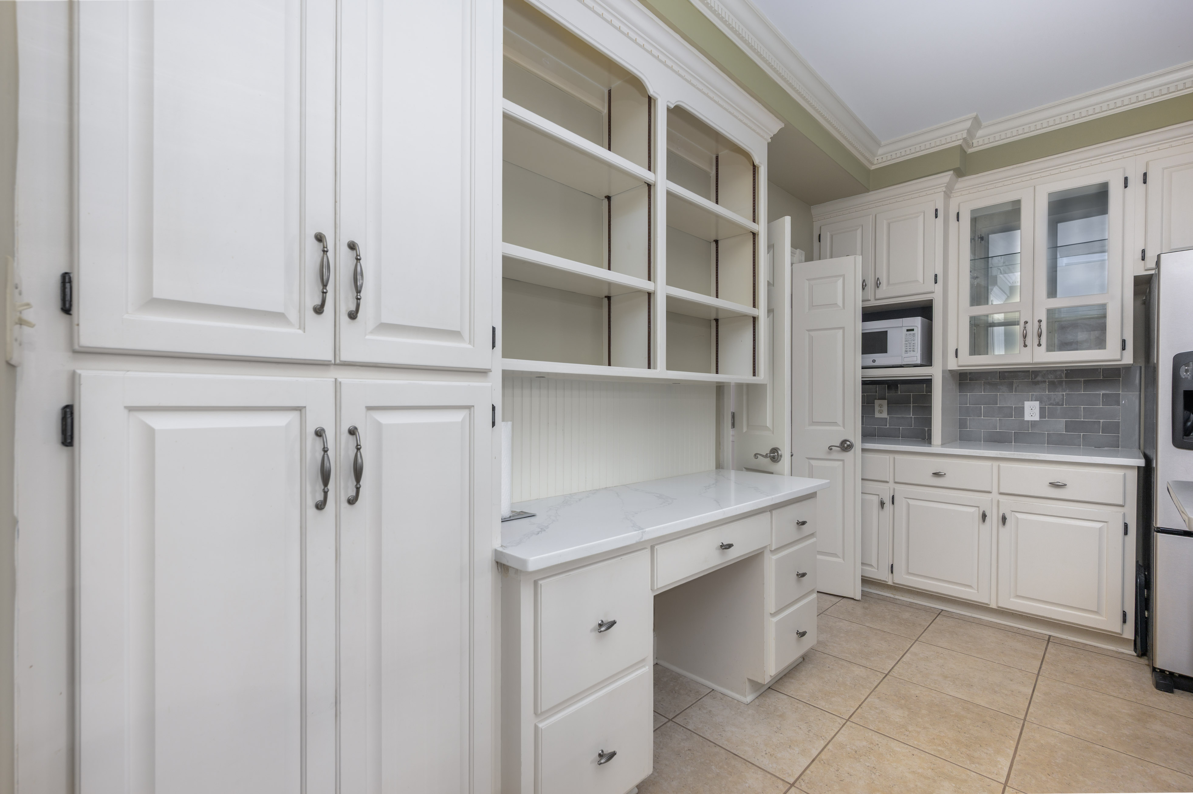 1051 Maddux Lane image 15